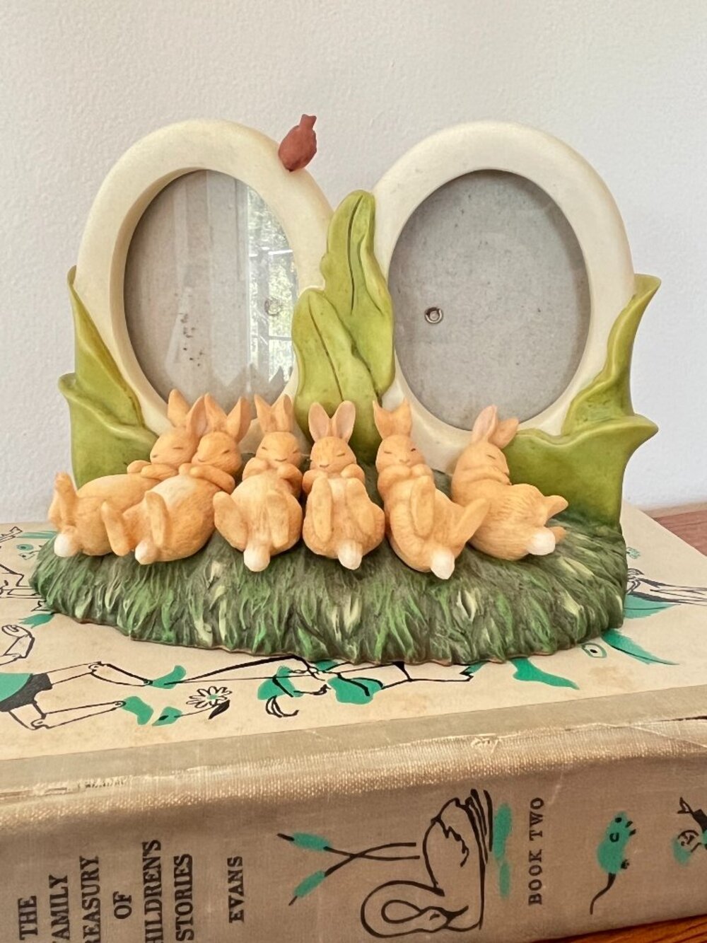 Beatrix Potter Peter Rabbit Sleeping Bunnies Mini Double Frame